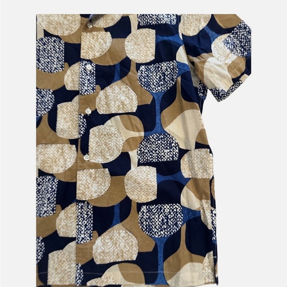 Club Monaco Button Down Tee - Picture 2 of 4